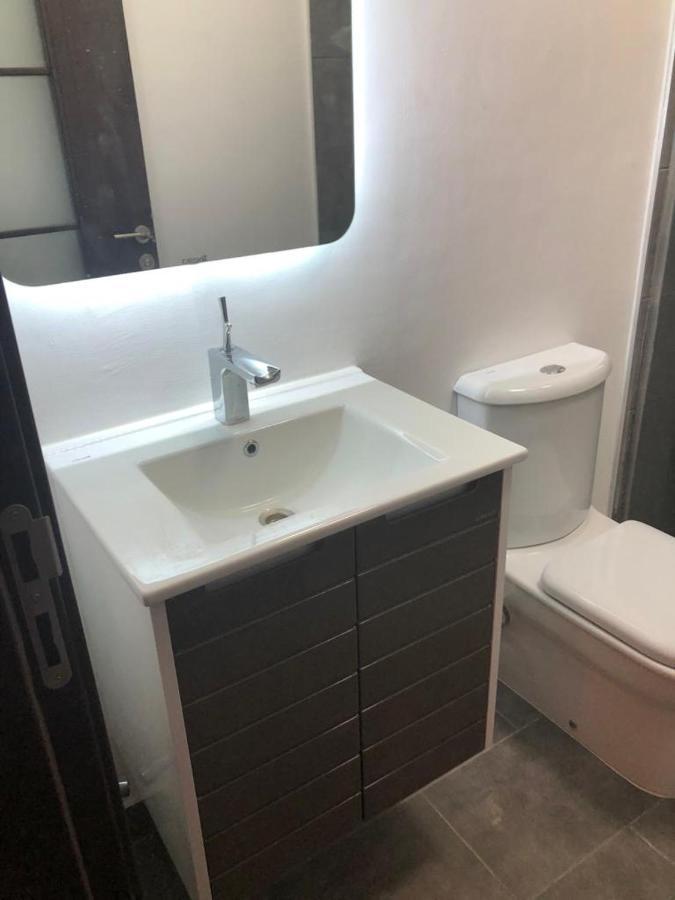 Luxury Labone Edge 2-Bedroom Apartment In Accra - Fivehills Homes Kültér fotó